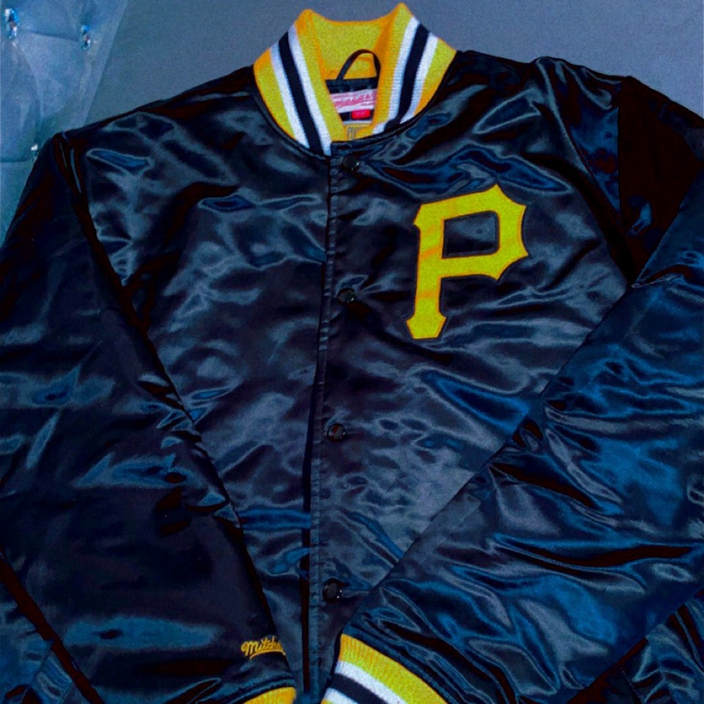 Mens Phillies Jacket